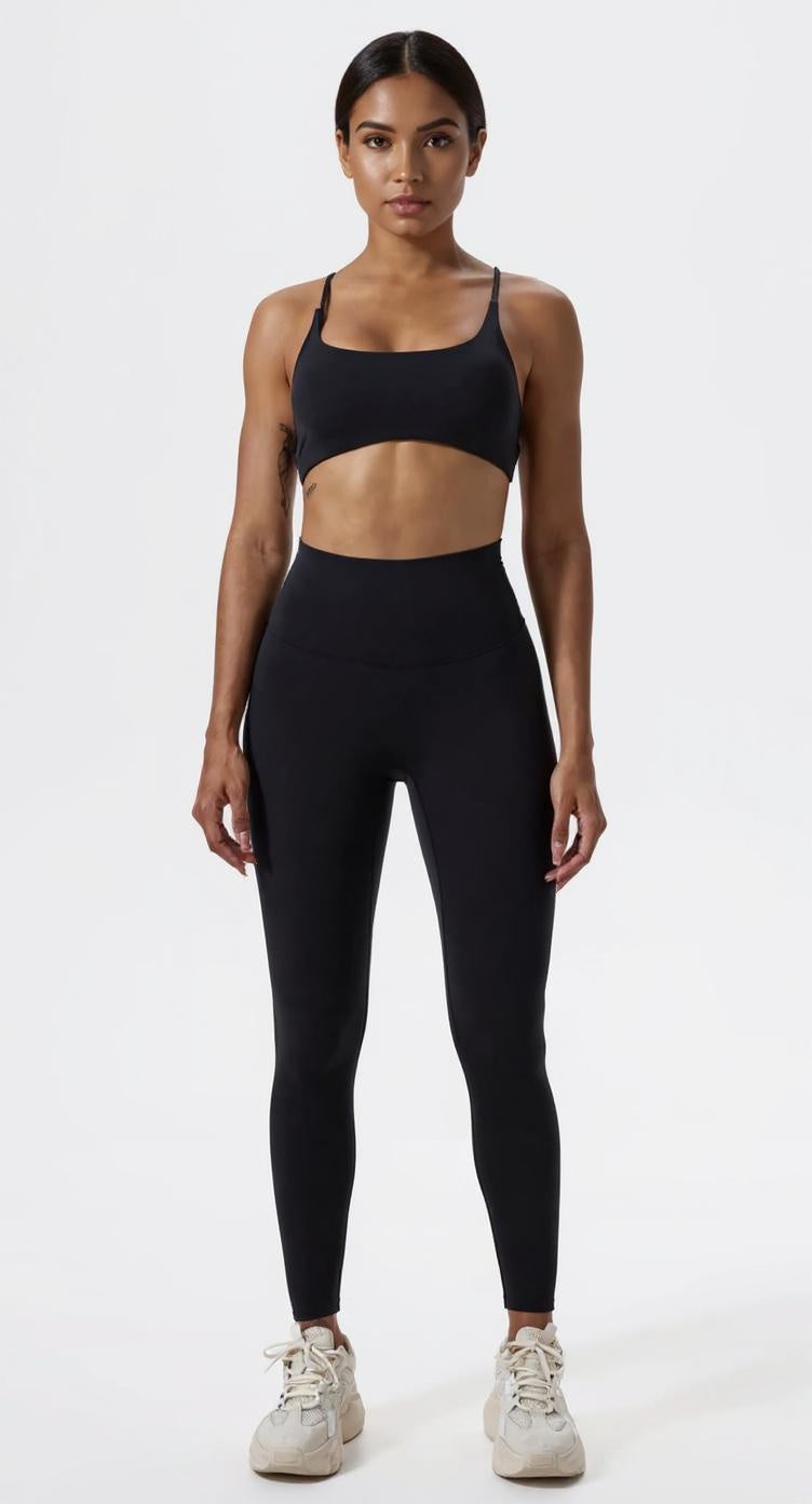 Fitness Set Elea Damen Schwarz – Sport BH & High Waist Leggings / Women’s black fitness set Eleanor – sports bra and high waist leggings